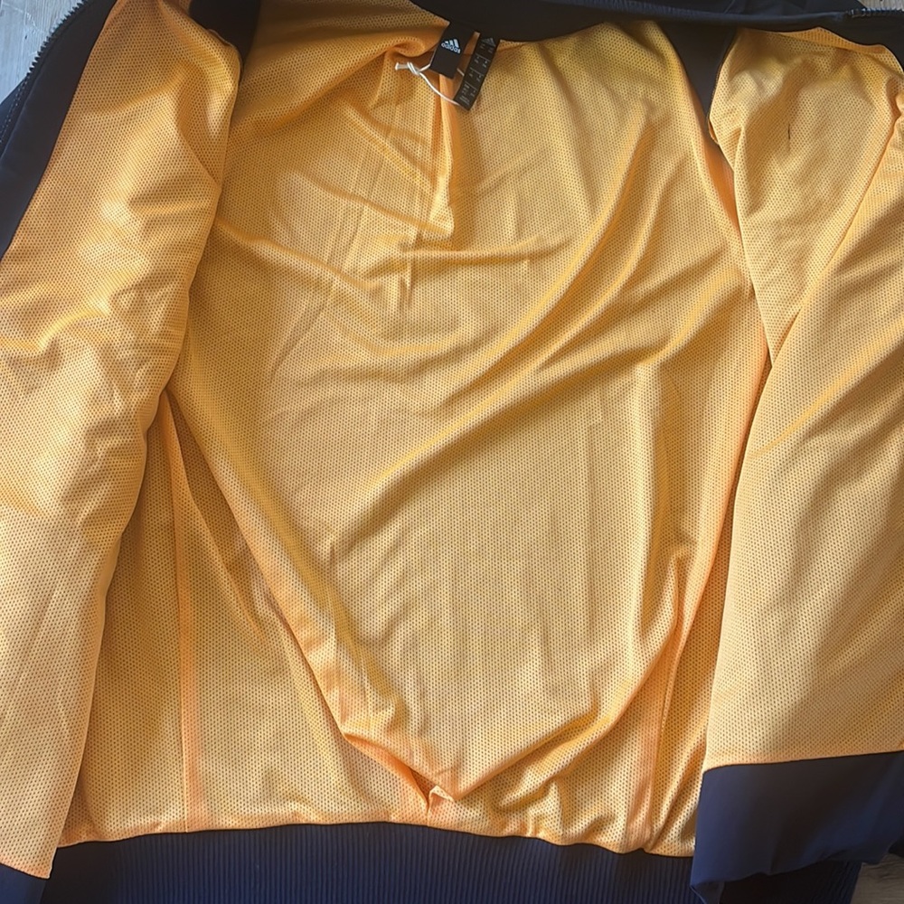 Adidas jacket - Picture 3 of 5